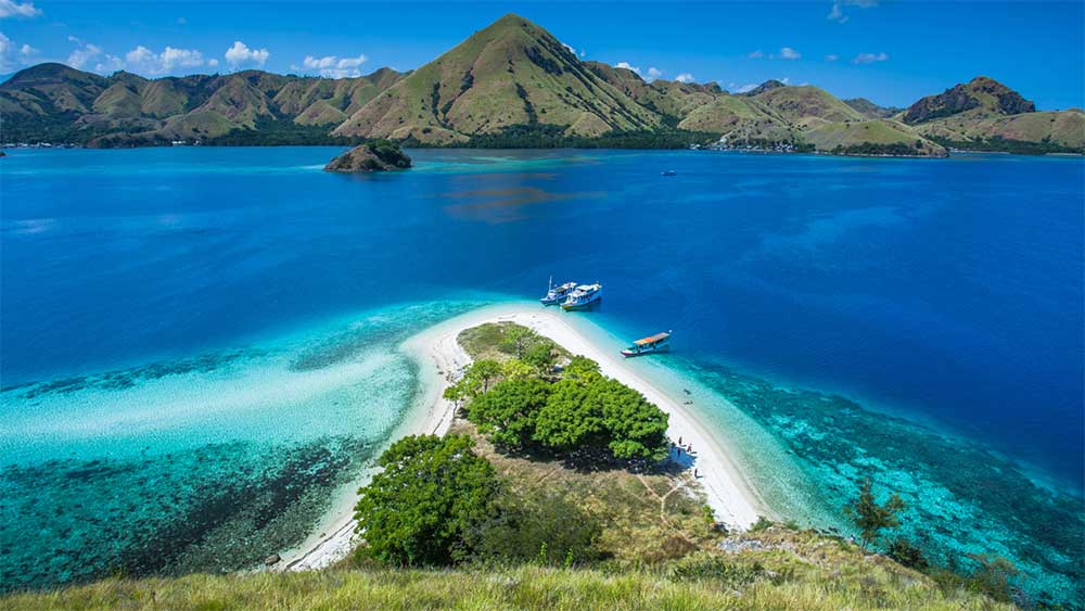 family komodo cruise